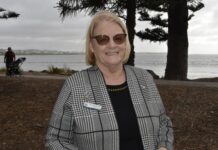 Council pulls up anchor