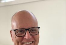 Poet who plays the Ukelele