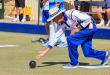 Bowls grand final action