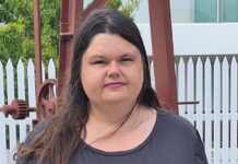 Creative Goolwa girl