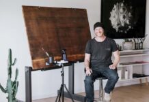 Chris is a hyper-realist artist