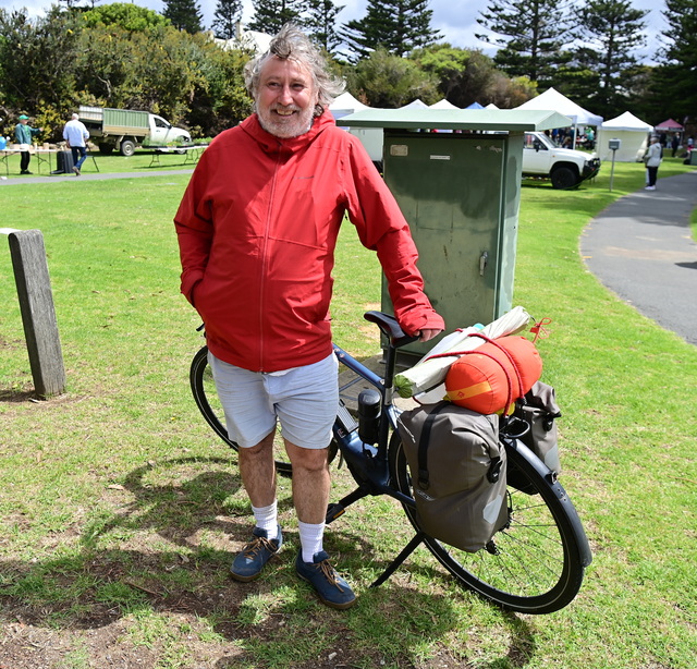 Market day at Goolwa wharf