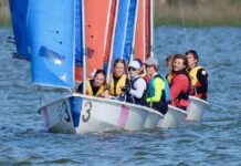 Sailing gives team lessons