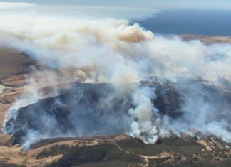 Fire breaks out at Deep Creek Conservation Park