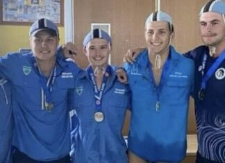 Chiton clean up at Champs