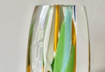 Look for the beauty close by