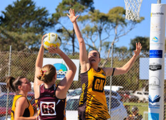 Strath win another nailbiter